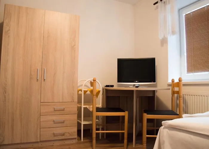 Hotel Adriana 3*